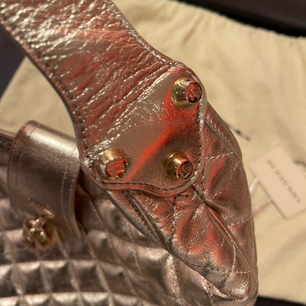 Burberry Brooke Gold Shoulder Bag - Picture 5 of 15